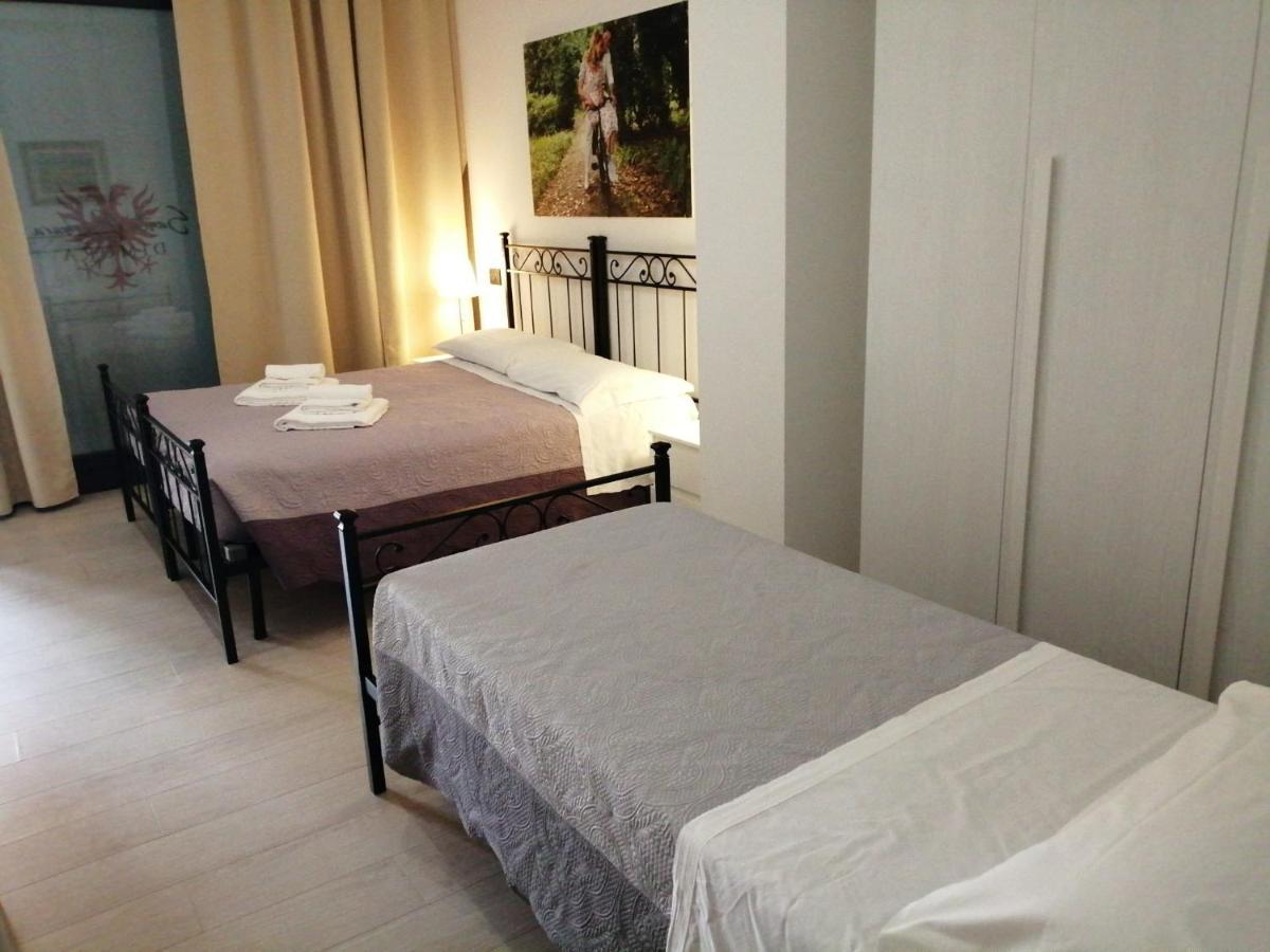 Dimora Santa Barbara Hotel Ferrara Bagian luar foto