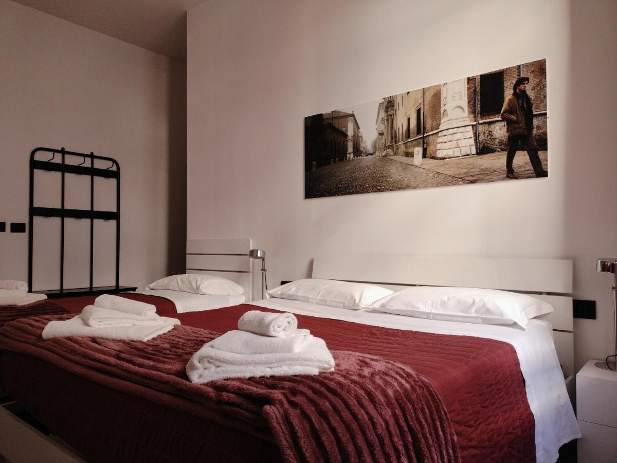 Dimora Santa Barbara Hotel Ferrara Bagian luar foto