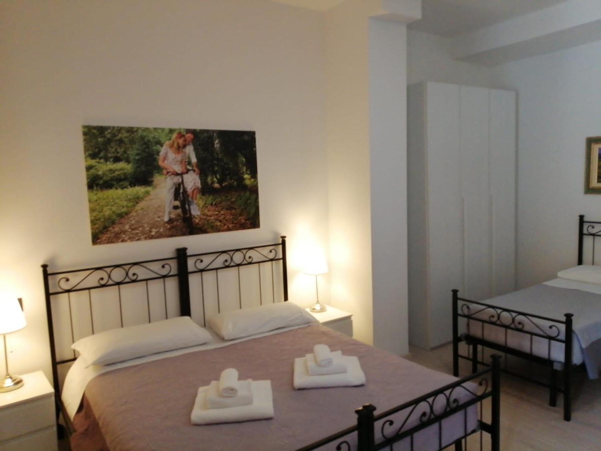 Dimora Santa Barbara Hotel Ferrara Ruang foto